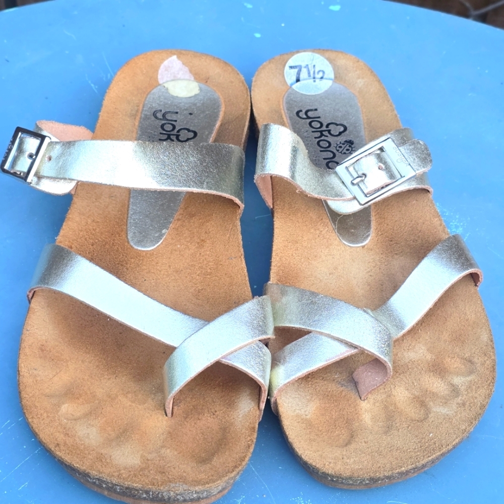 Yokono Patent Leather Slide Made in Spain Sz 7.5